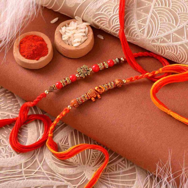Rakhi set with two cashew flavors