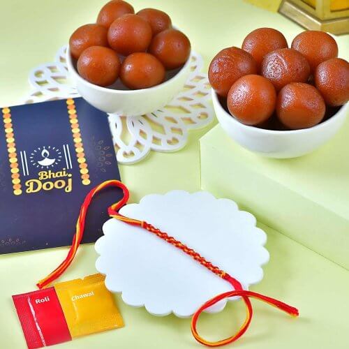 Bhaidooj Thread with Gulab Jamun Sweet