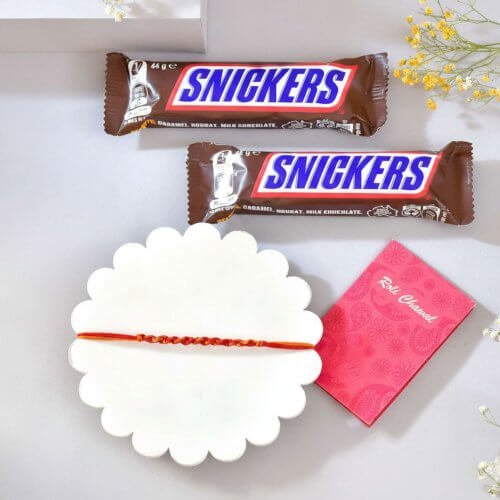 Bhai Dooj Thread with Snickers Chocolates