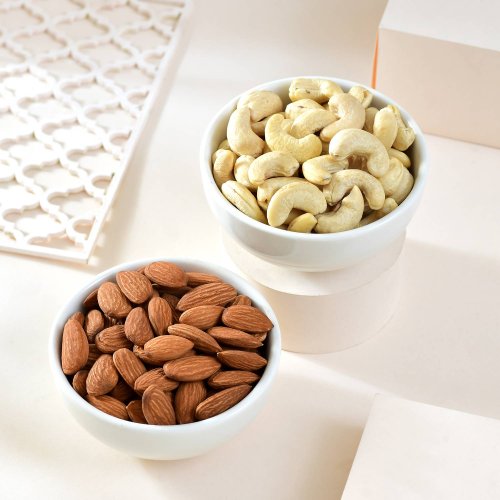 Almond & Cashew Nuts 200 g Almond & Cashew Nuts 200 g